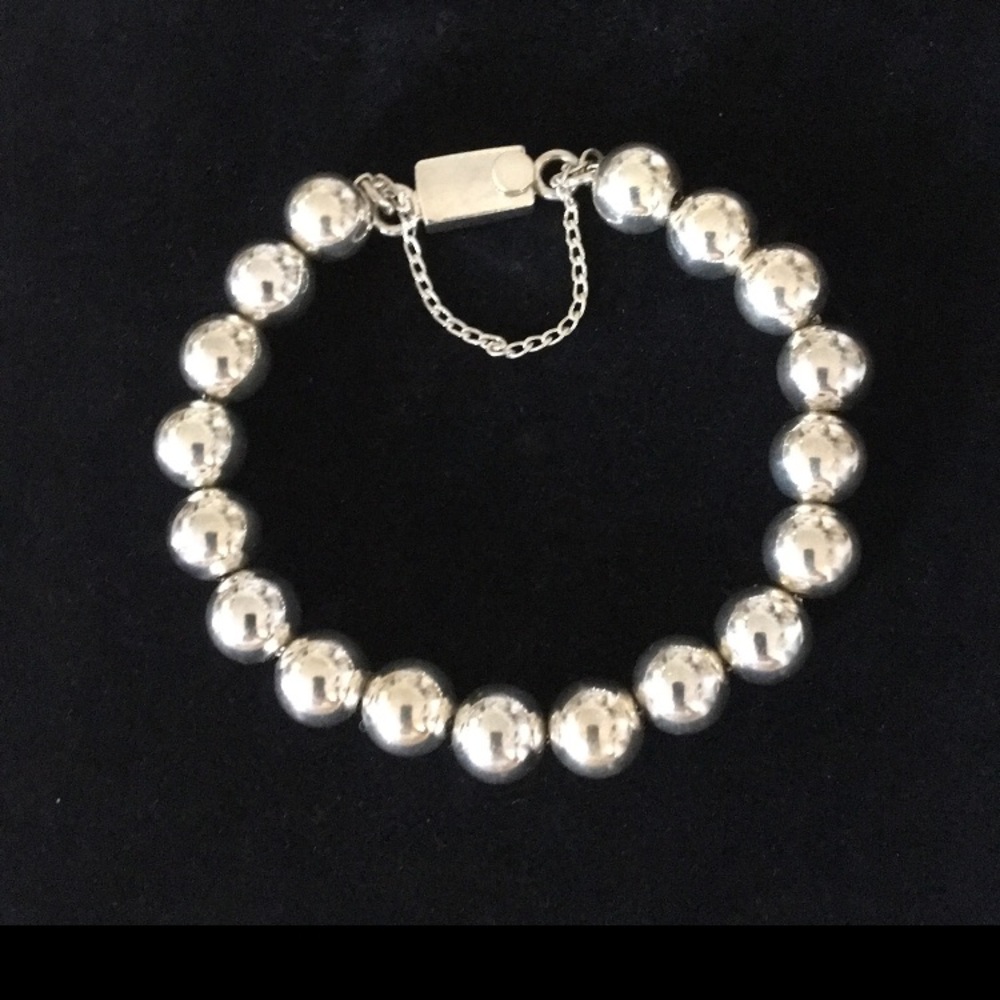 Silpada sterling silver 10mm bead/ball bracelet